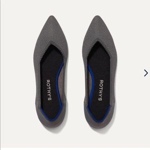 Rothy’s point flats in light gray. Size 9